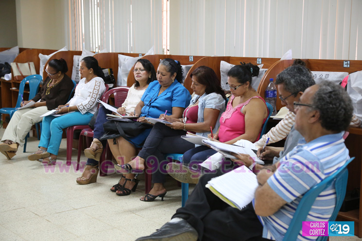 Directores y subdirectores de centros educativos inician Diplomado en Liderazgo Docentes